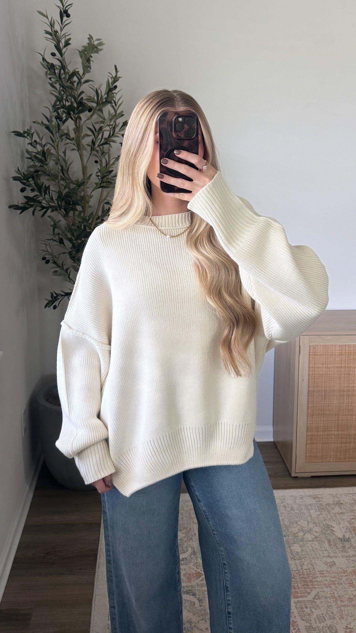 Staple Knit Sweater / Cream