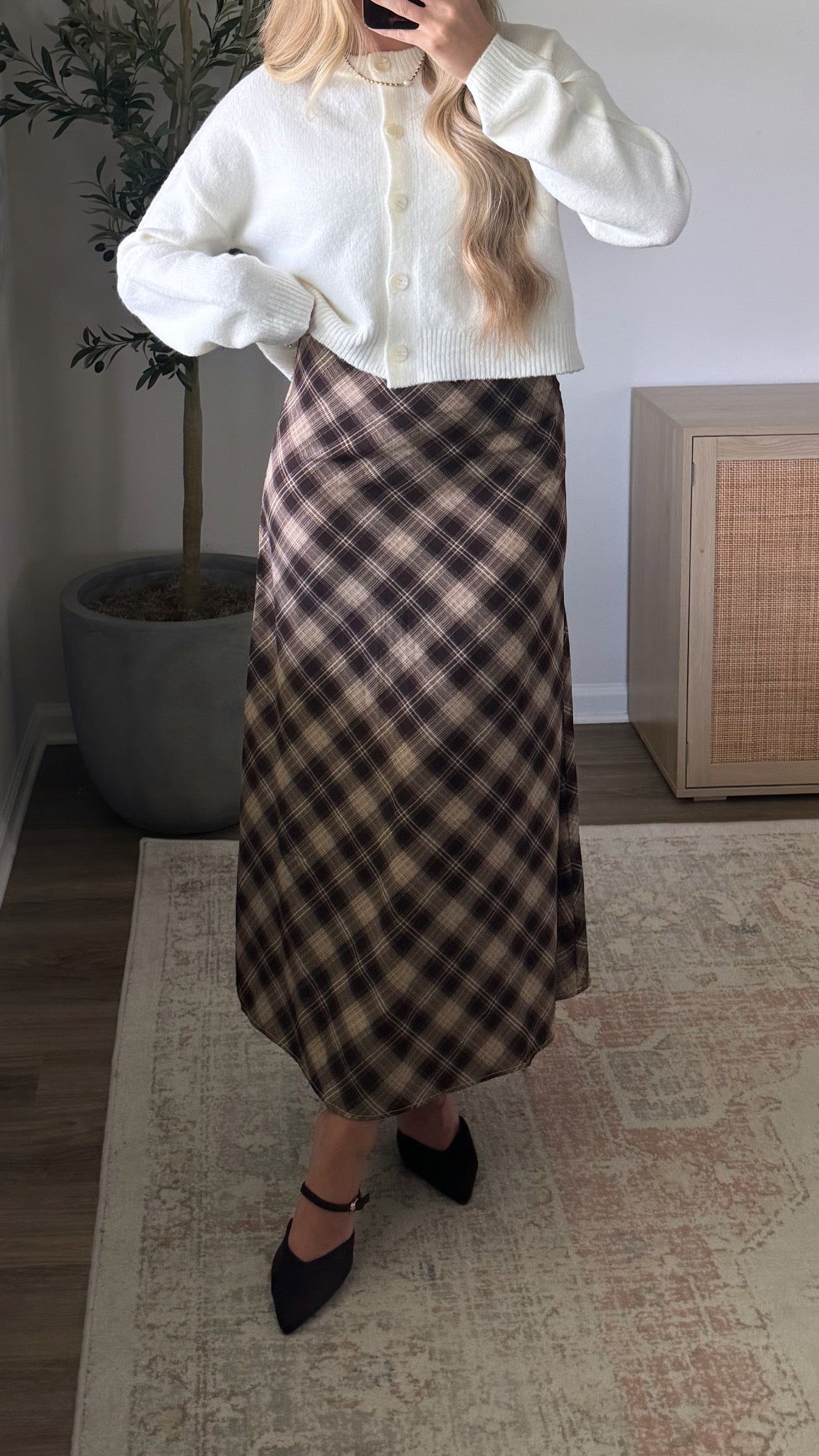 Plaid Midi Skirt / Dark Brown