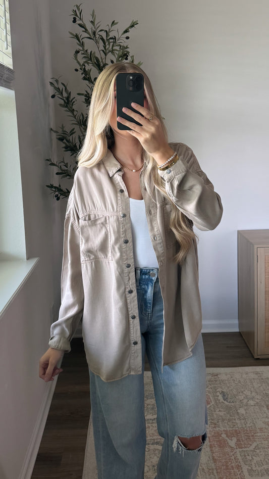 Maci Button Down / Tan
