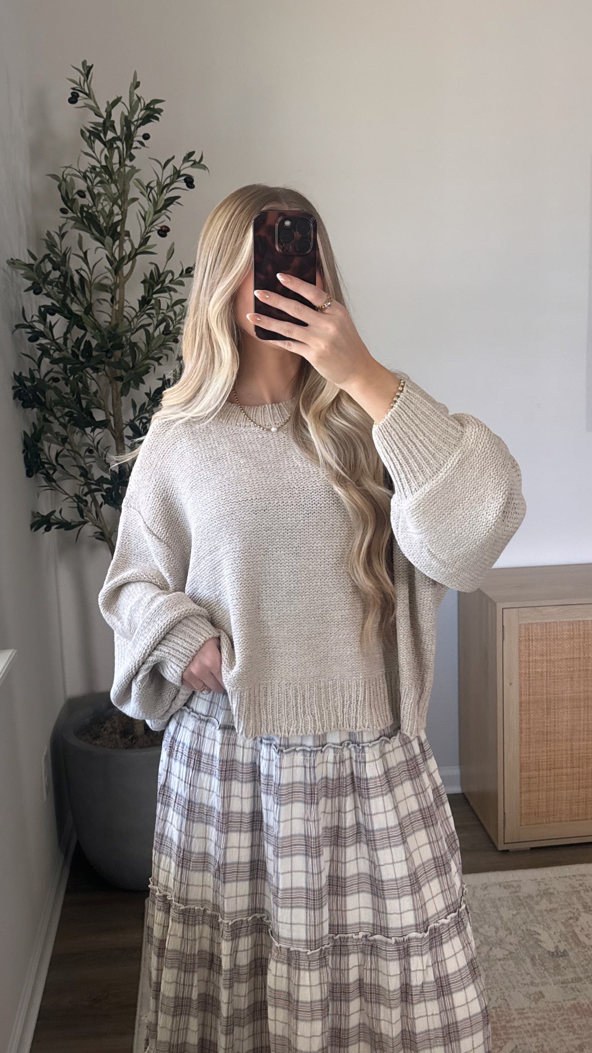 PREORDER (11/17) - Jayla Knit Sweater / Sand Beige