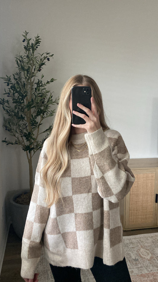 Checked Out Sweater / Beige