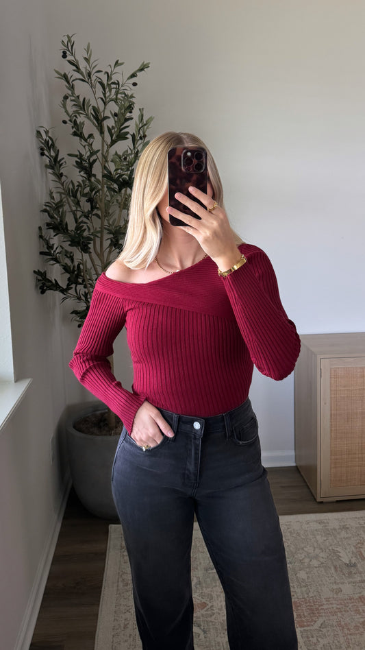 One Shoulder Knit Top / Ruby