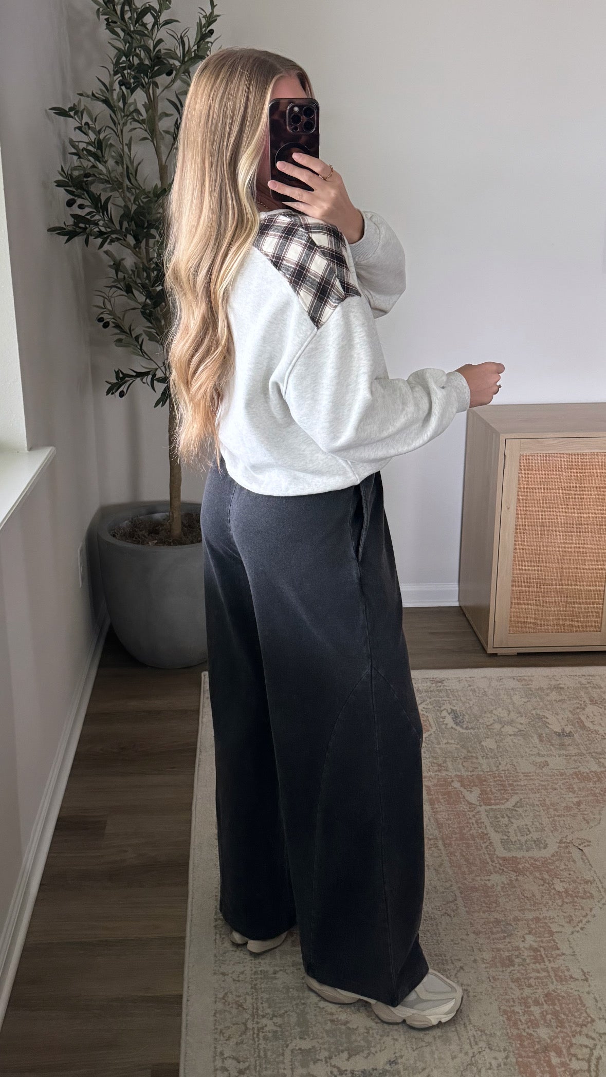 Wide Leg Sweatpants / Black