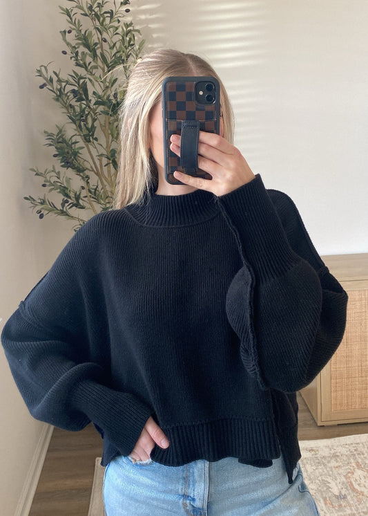 Exposed Seam Sweater / Black