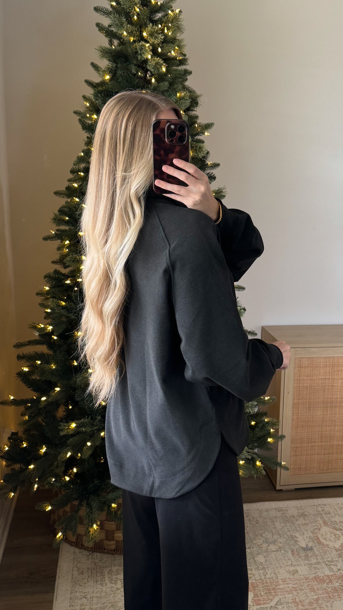 Henley Mockneck Pullover / Dark Charcoal