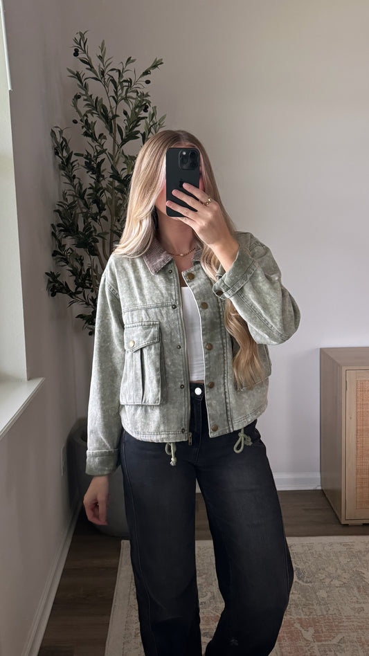 Utility Jacket / Olive Green