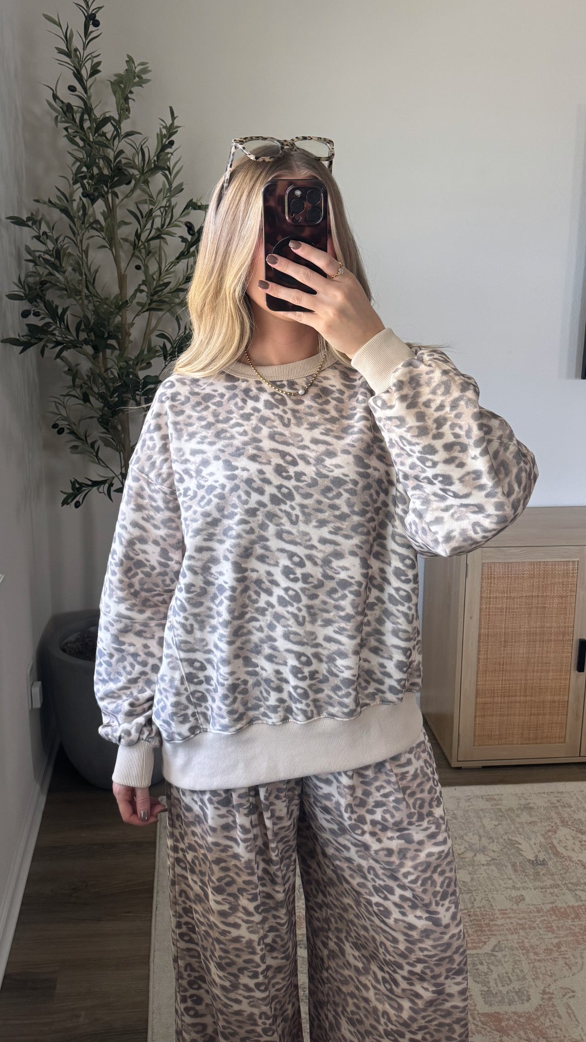 Leopard Crewneck Sweatshirt