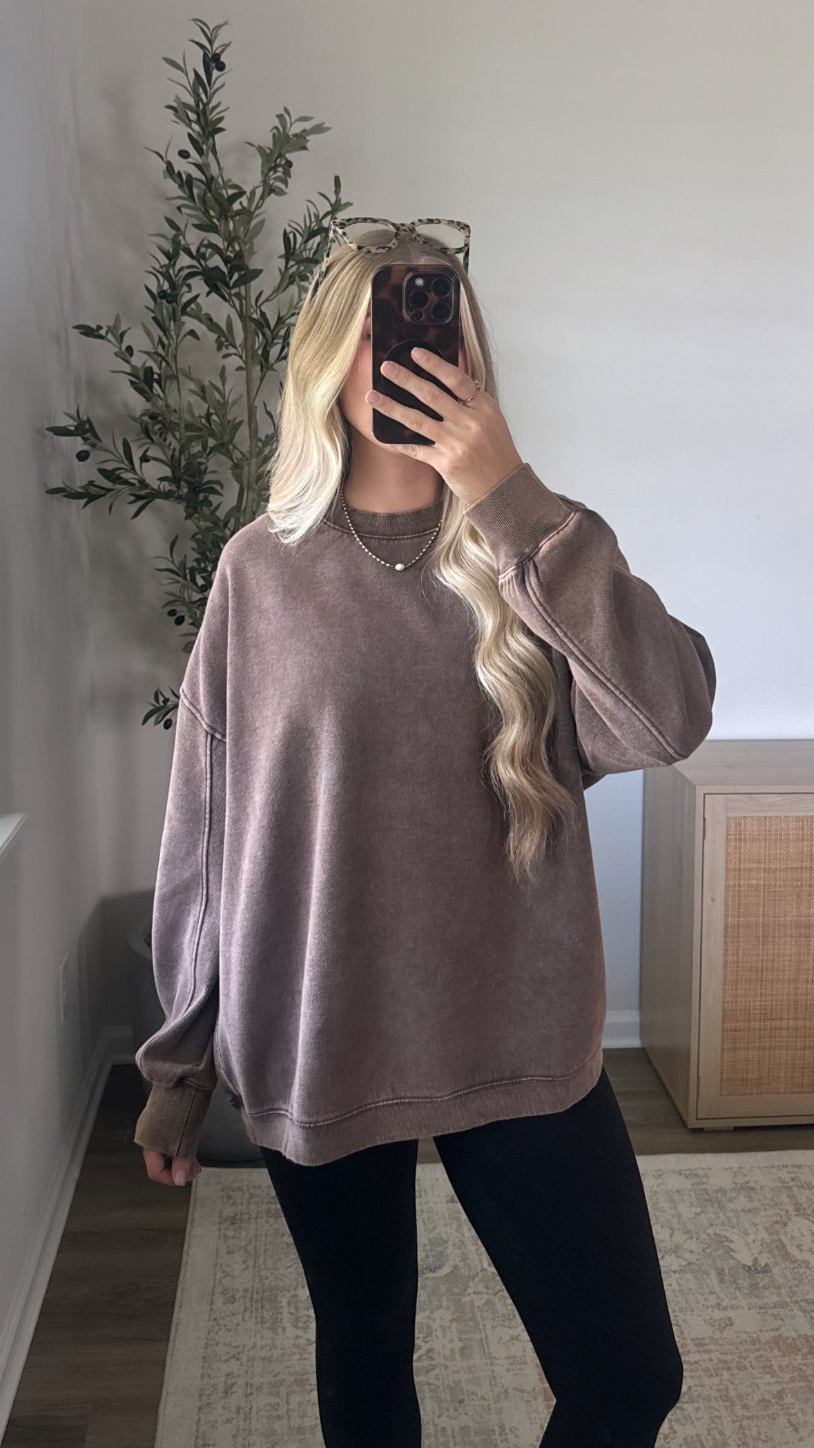 Sunday Crewneck Sweatshirt / Washed Brown
