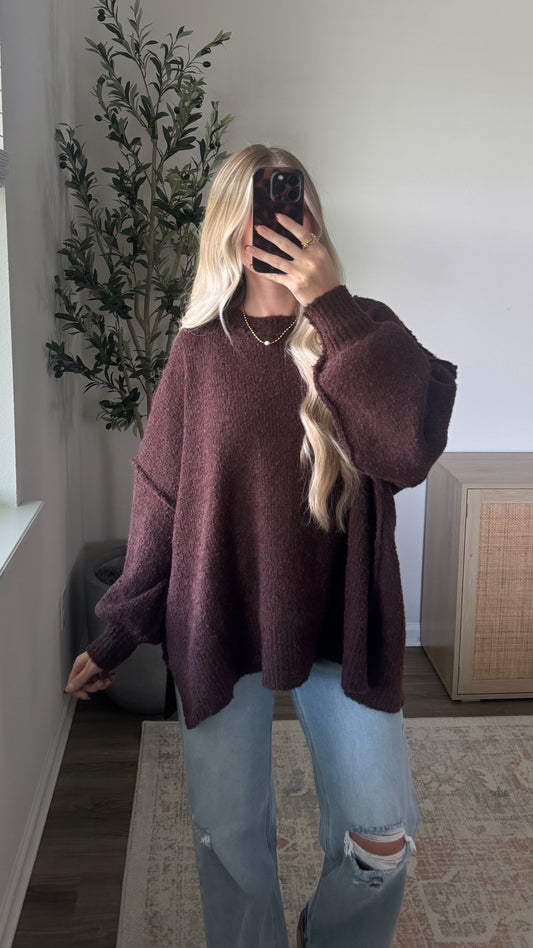 Oversized Sweater / Chocolate