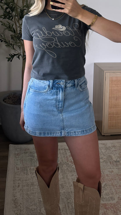 Josie Denim Skort / Light Wash