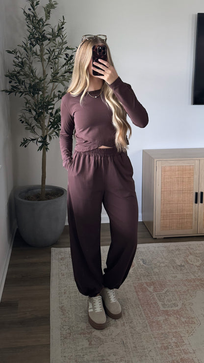 Crossover Long Sleeve Jogger Set / Dark Brown