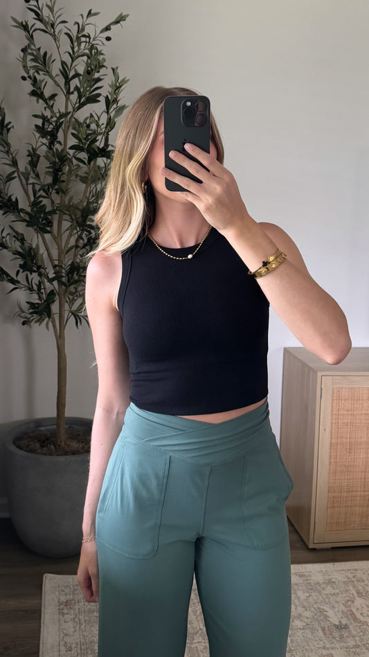 Sculpt High Neck Tank / Black