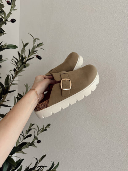 Chunky Platform Clogs