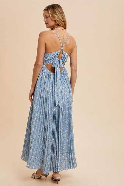 Pleated Maxi Dress / Blue
