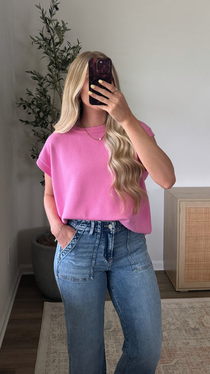 Classic Sweater Vest / Pink
