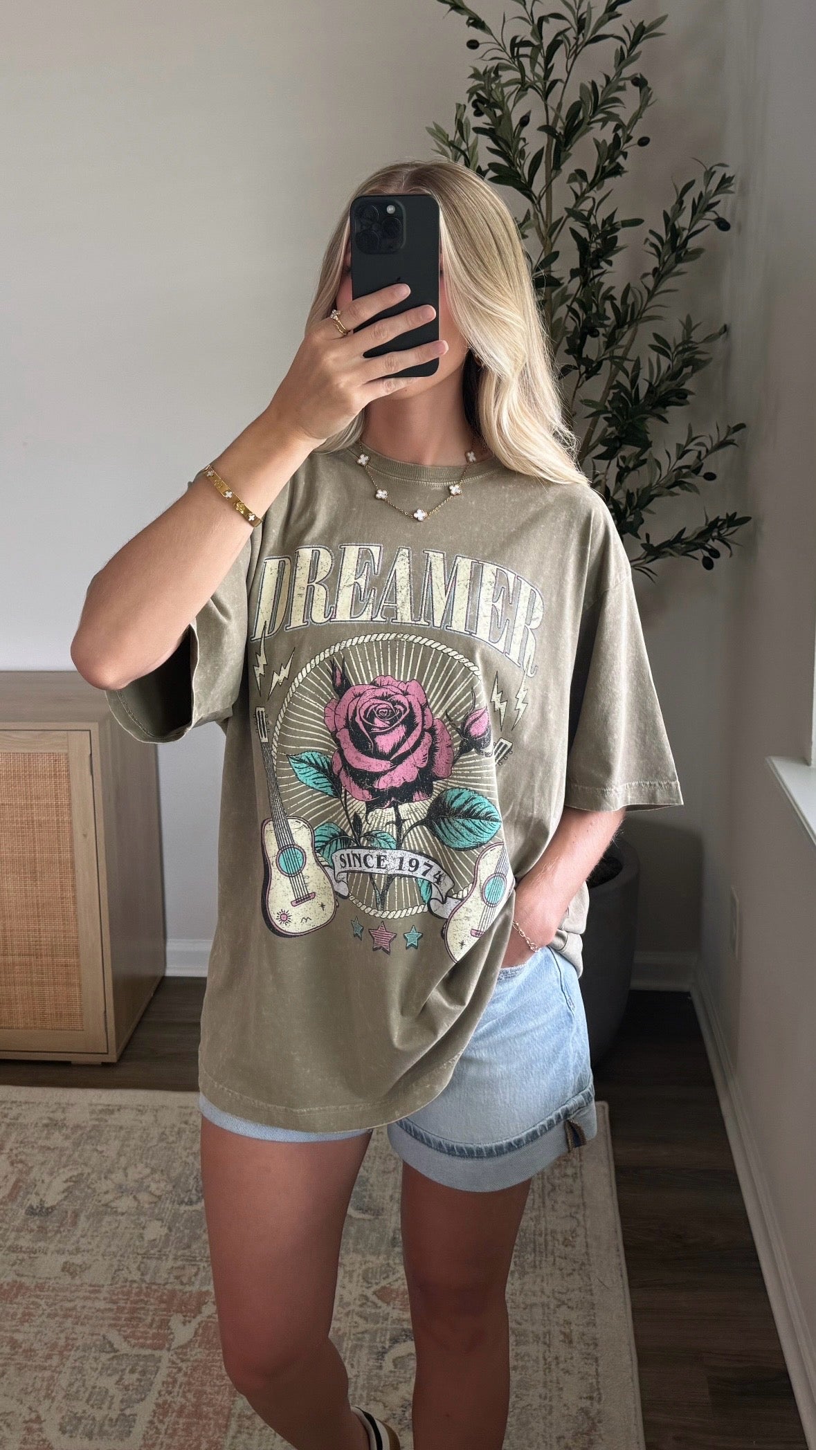 Rose Graphic Tee / Mocha