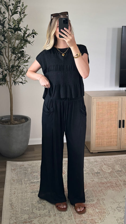 Smocked Wide Leg Set / Black