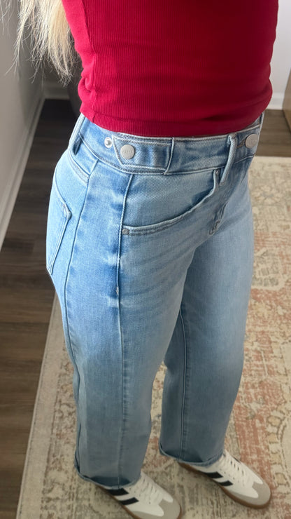 PREORDER - Brynn Comfort Barrel Denim / Lightwash