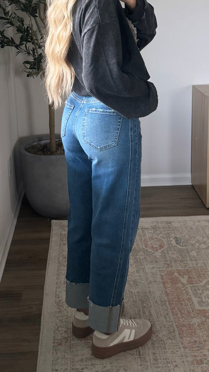 Chelsea Cuffed Denim / Medium Wash