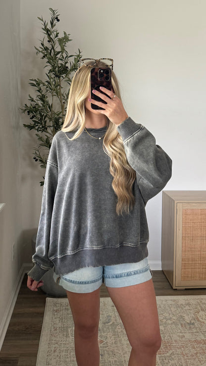 Cozy Fleece Pullover / Charcoal