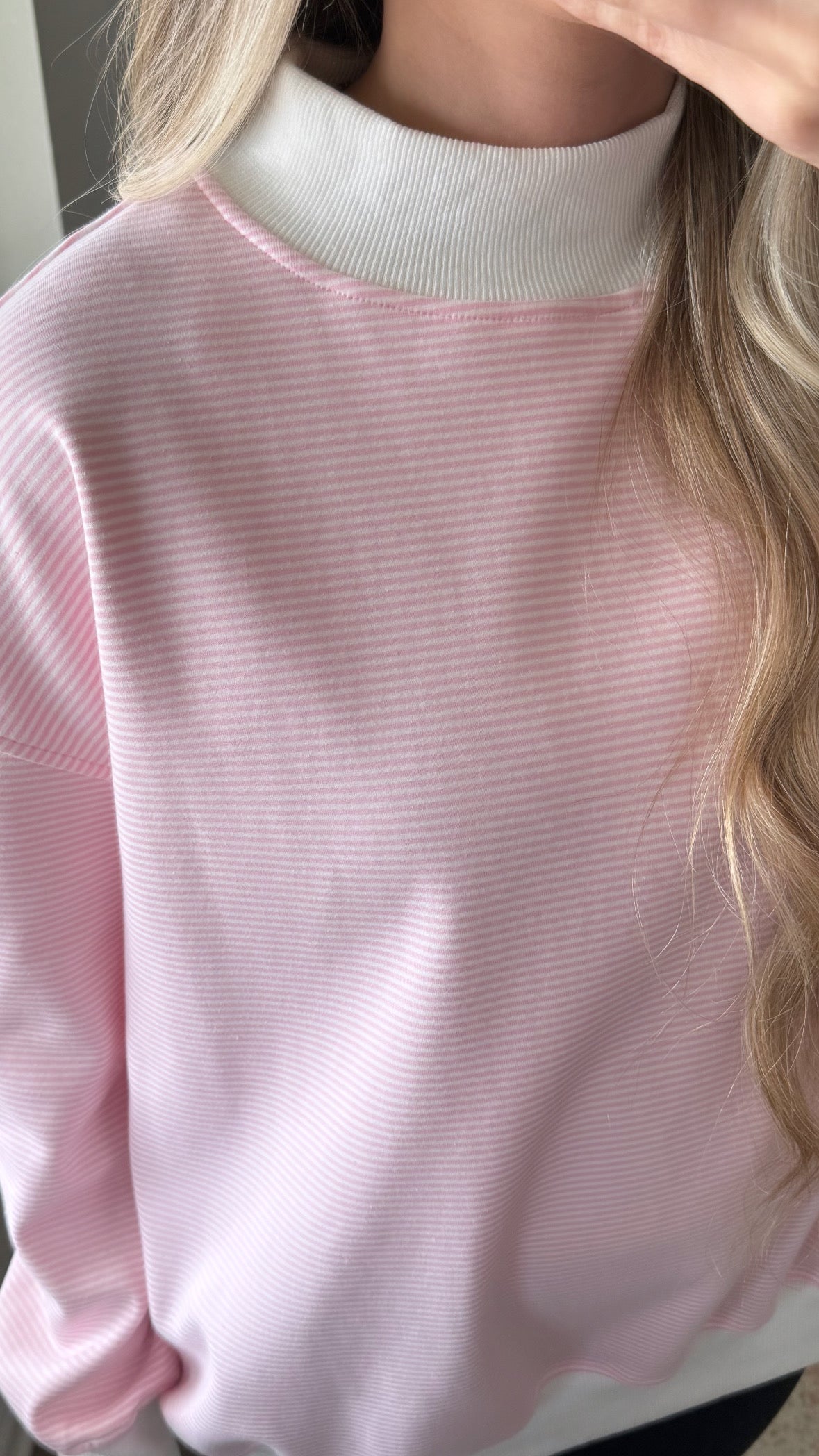 Coastal Striped Mock Neck / Pink