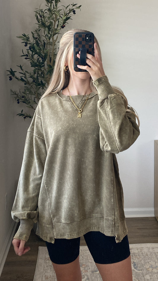 Stayin' In Washed Crewneck / Olive