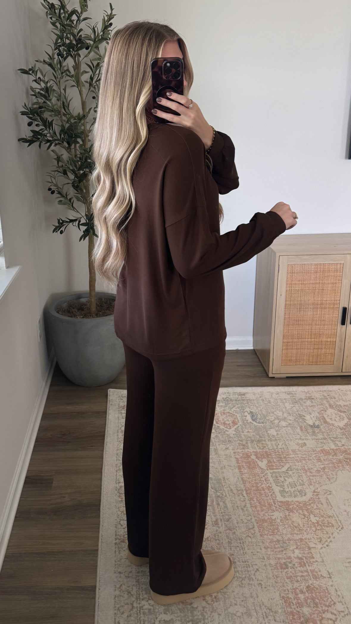 Lux Lounge Long Sleeve Set / Brown