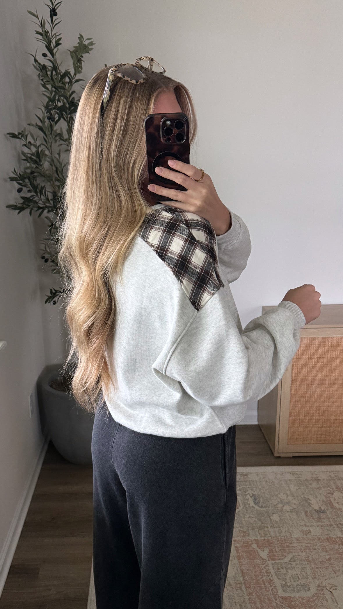 Autumn Plaid Crewneck / Heather Grey