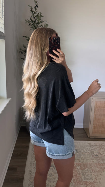 V-Neck Short Sleeve Tee / Black