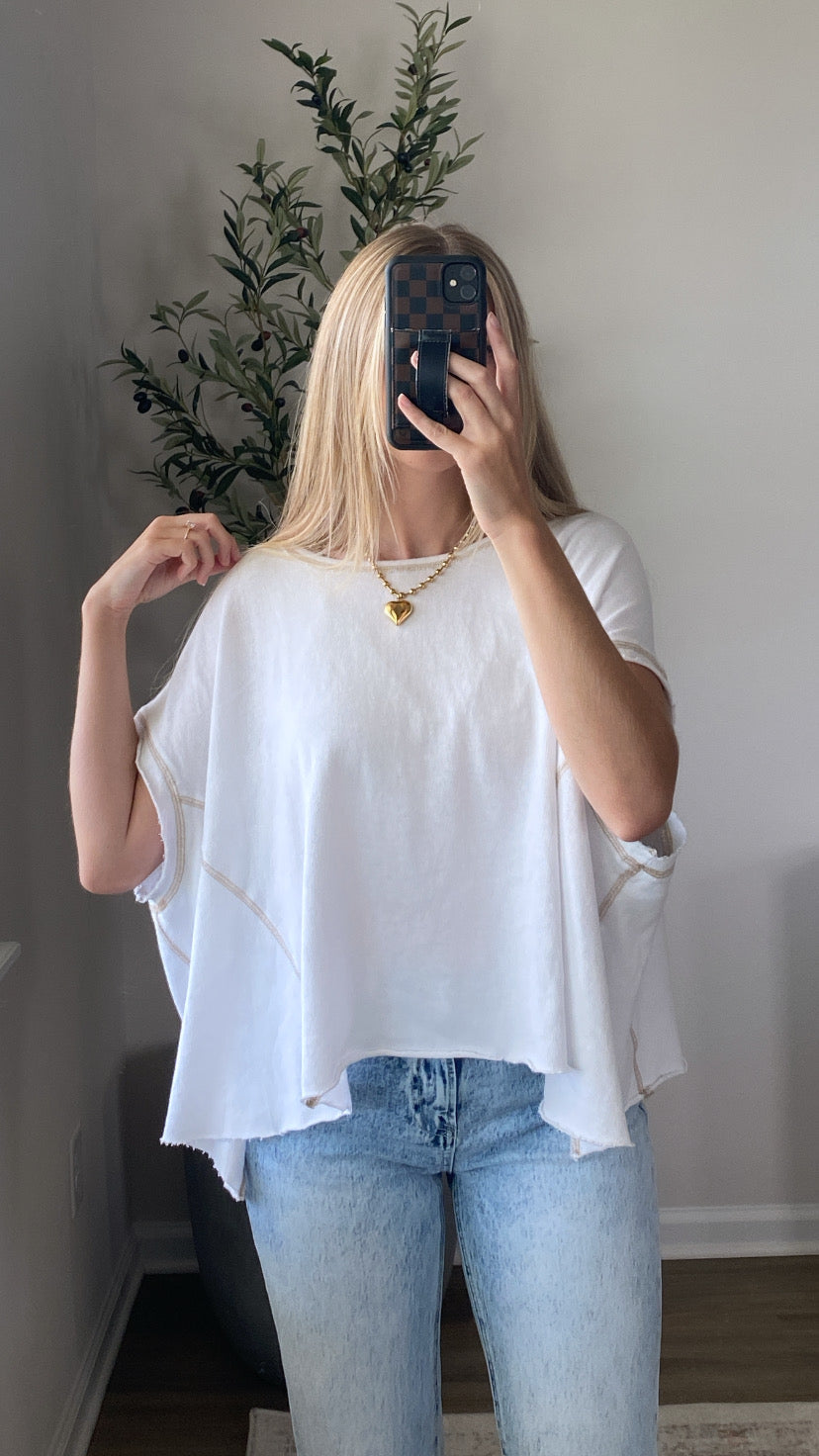 Contrast Flowy Top / Off White