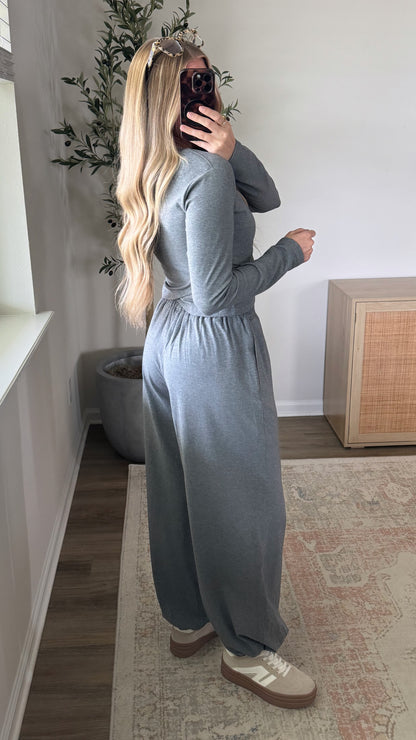Crossover Long Sleeve Jogger Set / Dark Grey