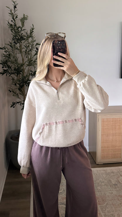 Plaid Trim Quarter Zip / Oatmeal + Pink