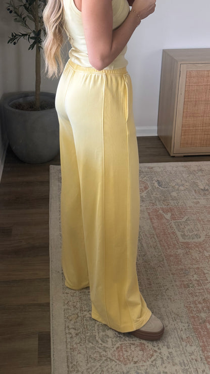 Wide Leg Sweatpants / Yellow