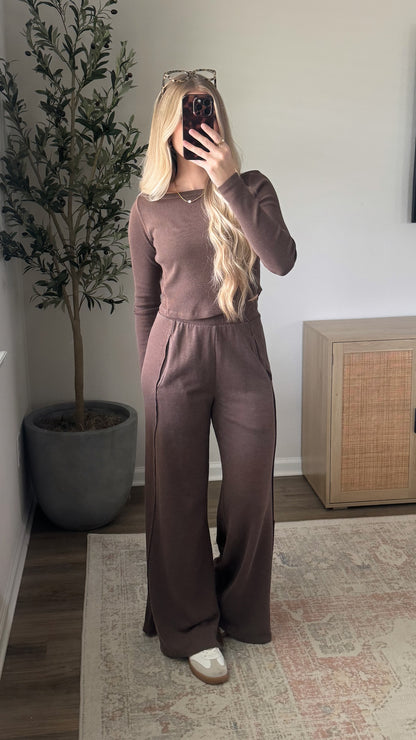 Lived In Lounge Set / Brown