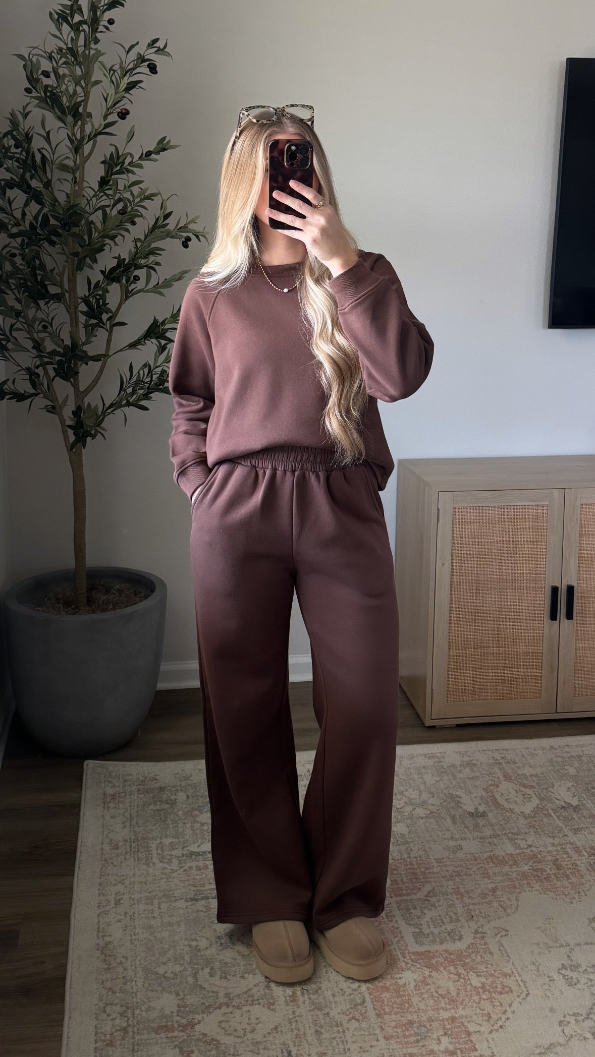 Carly Fleece Sweatpants Set / Dark Brown