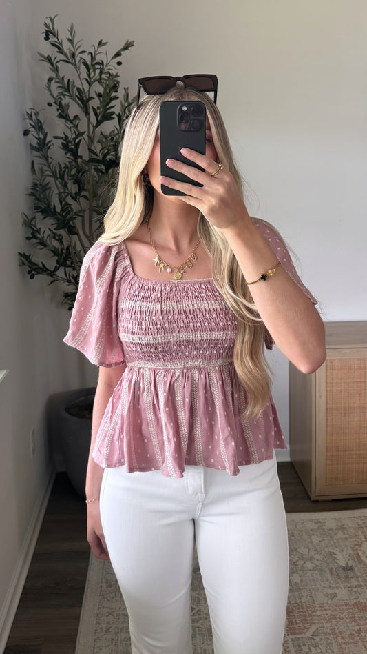 Flowy Smocked Top / Pink