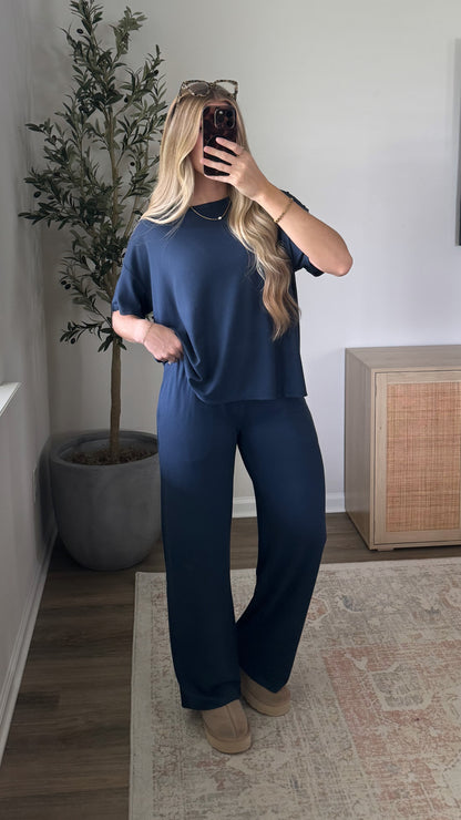 PREORDER (estimated to ship 9/25) - Lux Lounge Pants Set / Navy