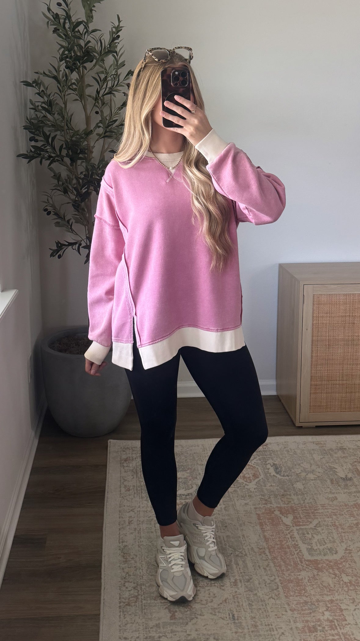 Leah Contrast Pullover / Light Rose