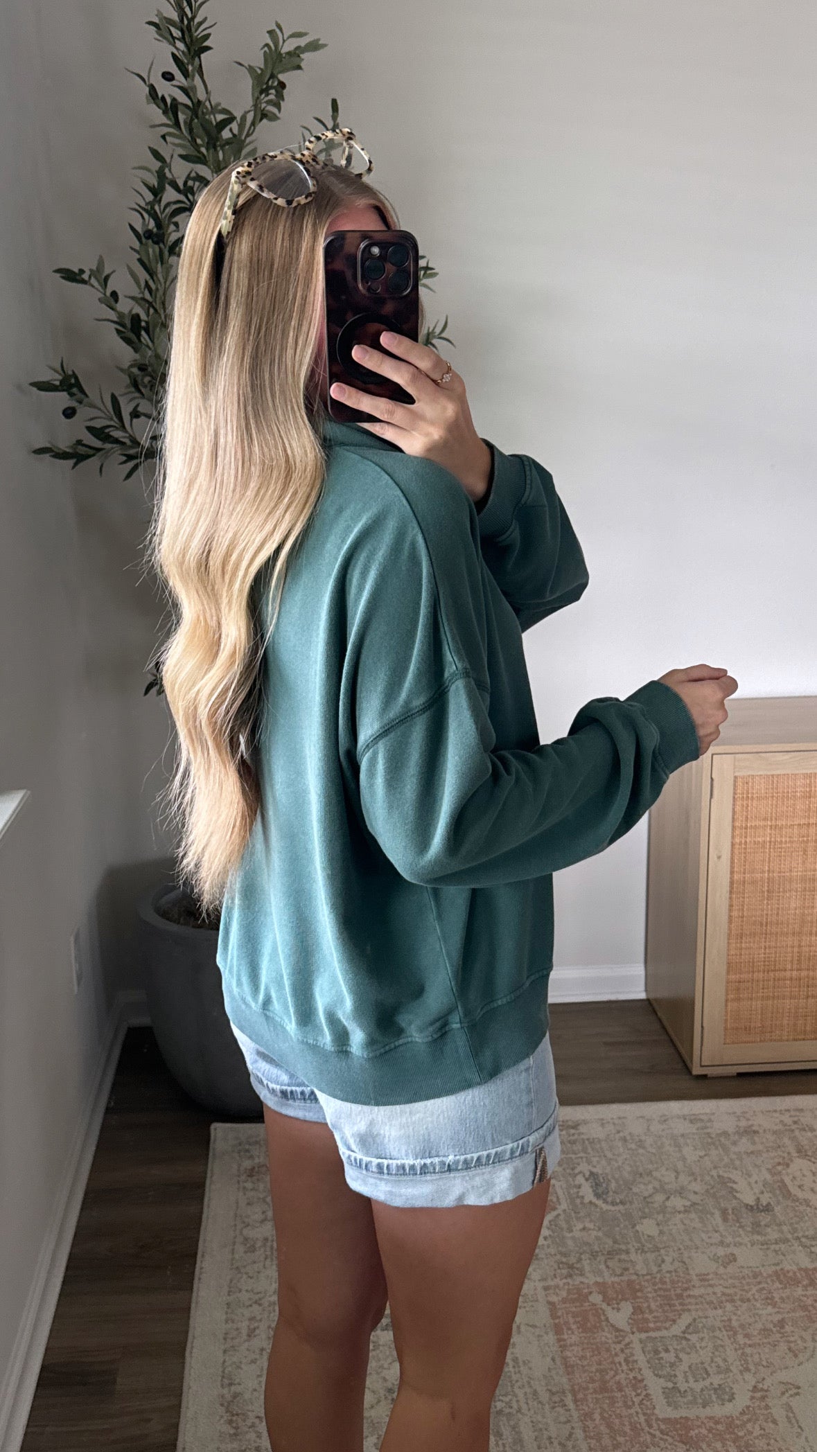 Hazel Henley Pullover / Dark Green