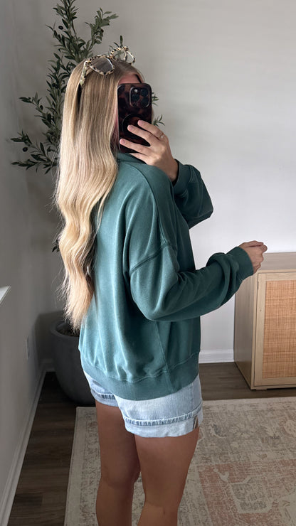 Hazel Henley Pullover / Dark Green