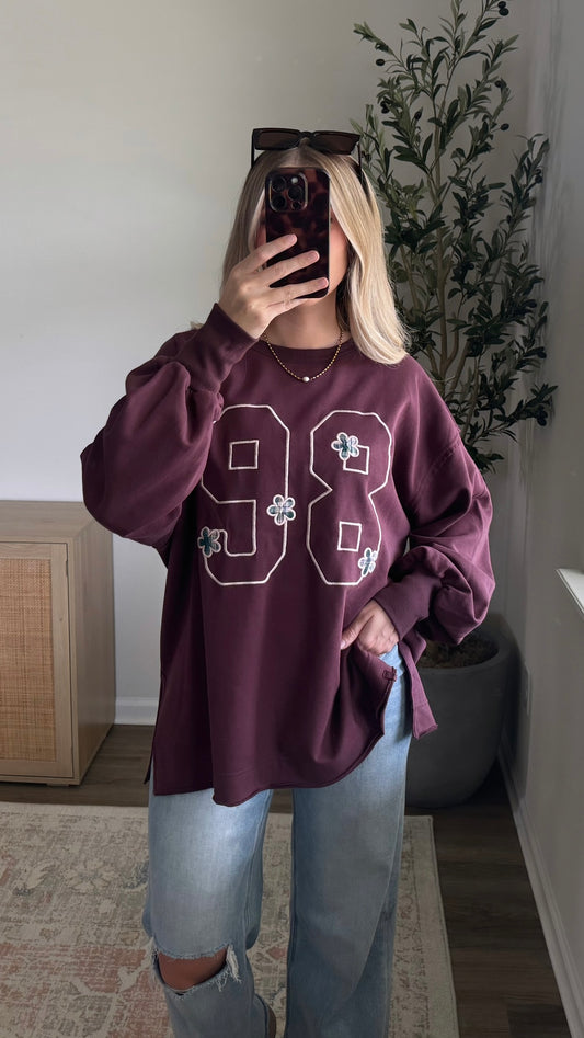 98 Embroidered Pullover / Plum