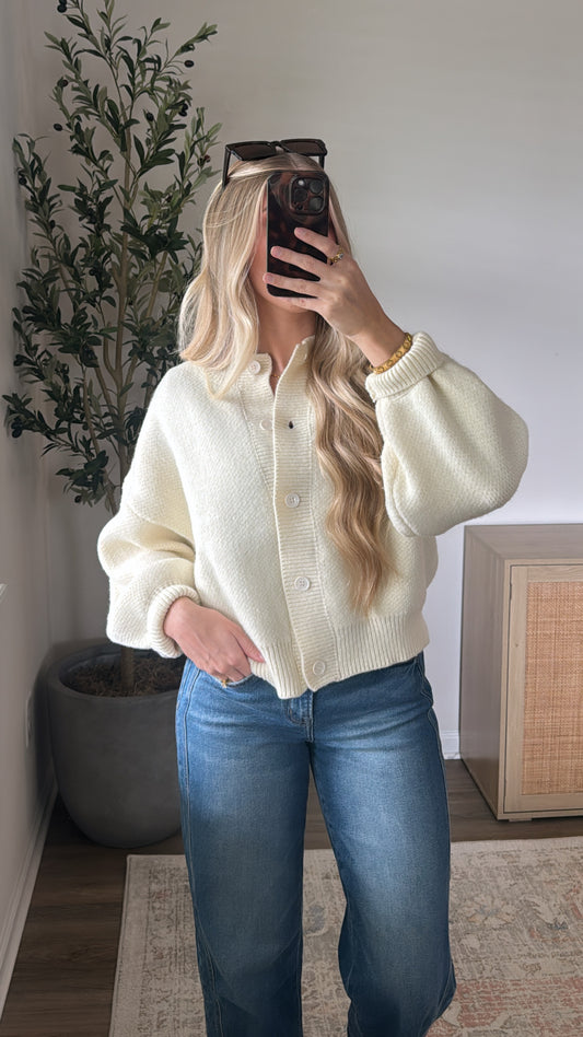 Taya Button Down Cardigan / Cream