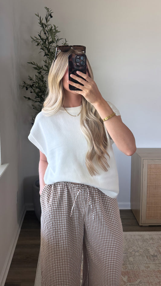 Classic Sweater Vest / Ivory