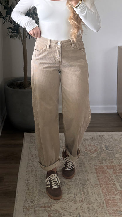 Corduroy Barrel Pants / Tan