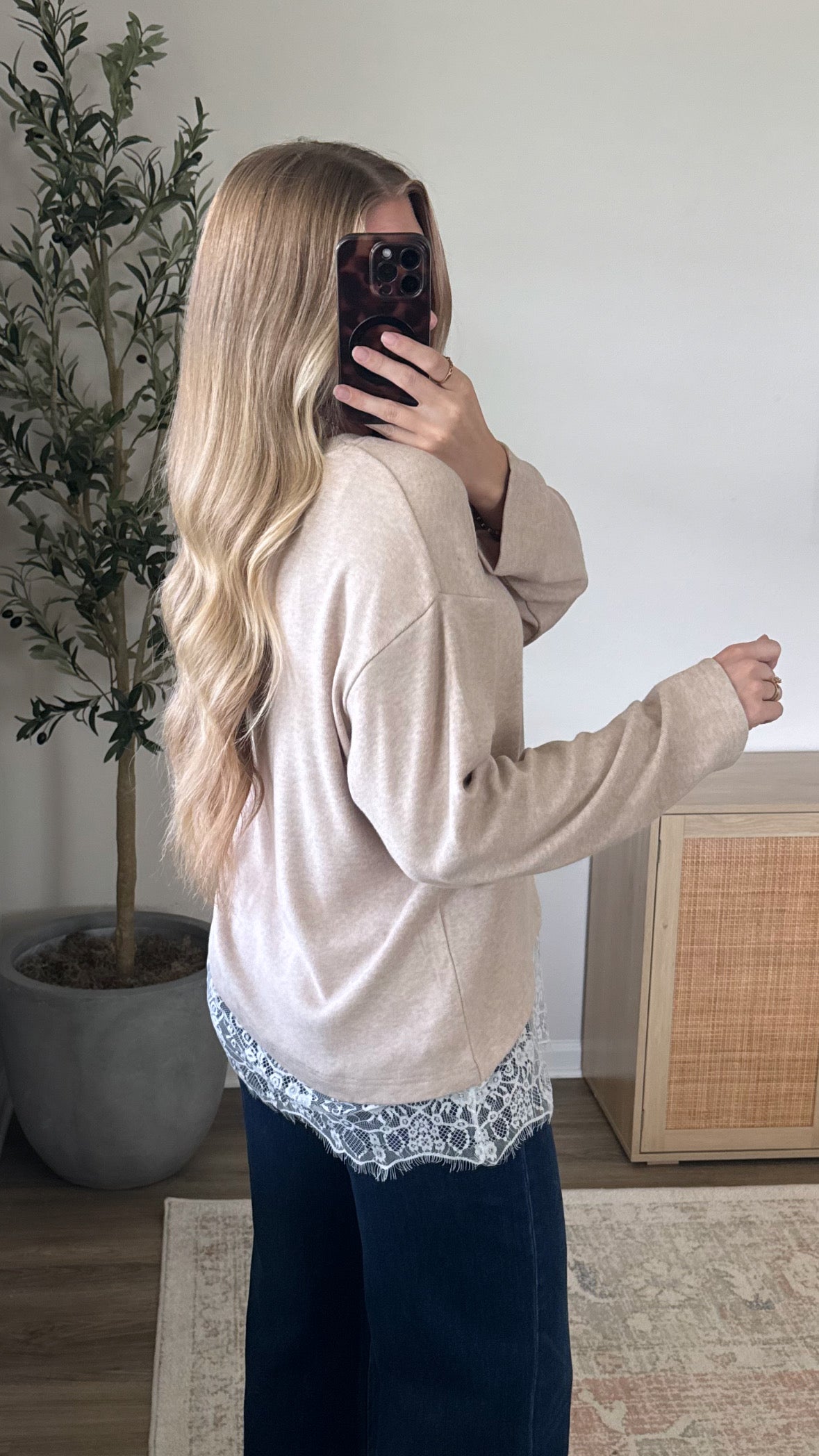 Lace Long Sleeve / Oatmeal