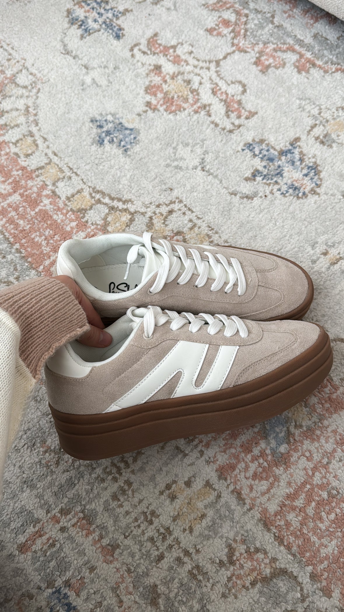 Platform Sneakers / Beige