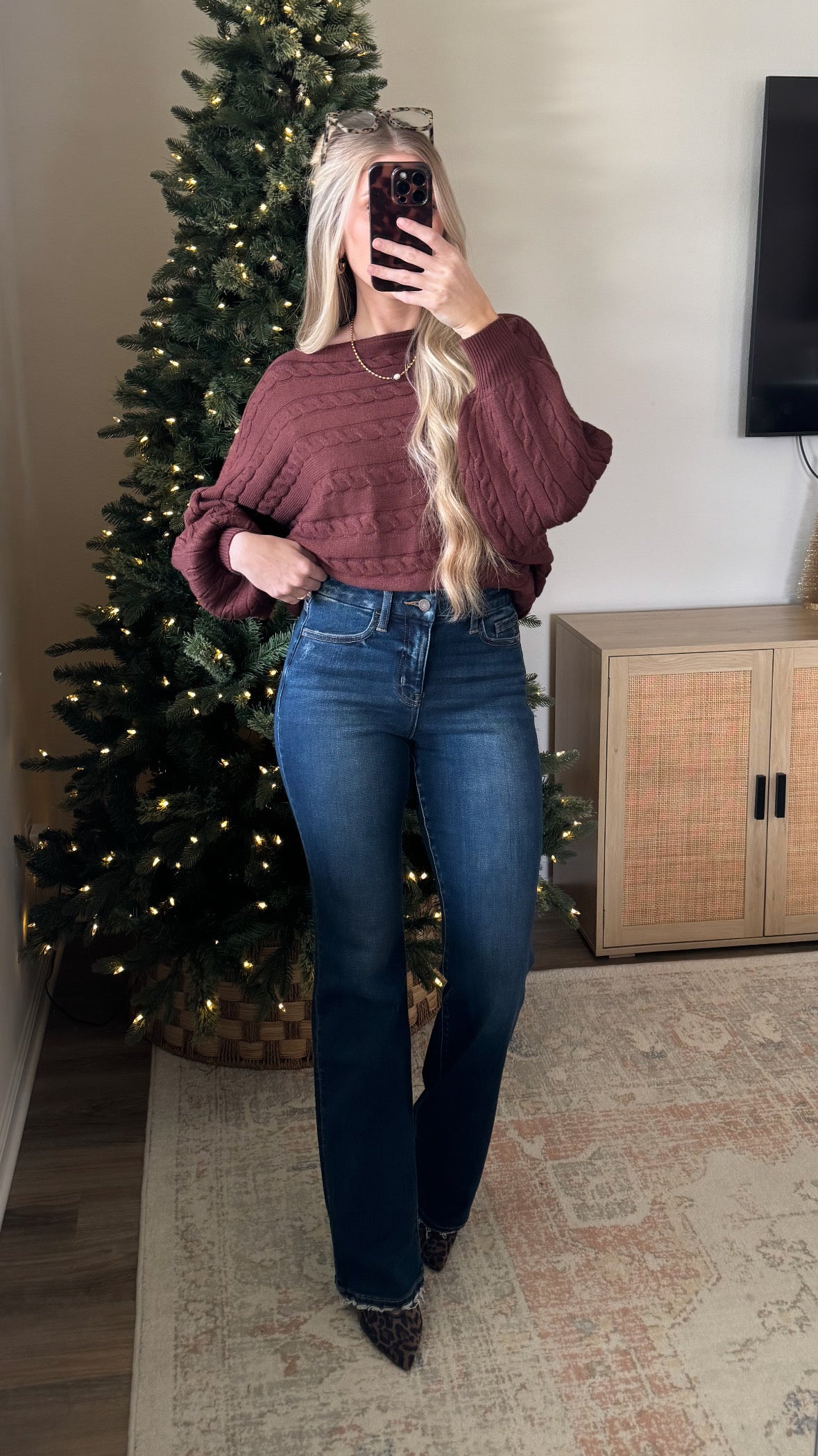 Comfort Flare Denim / Dark Wash