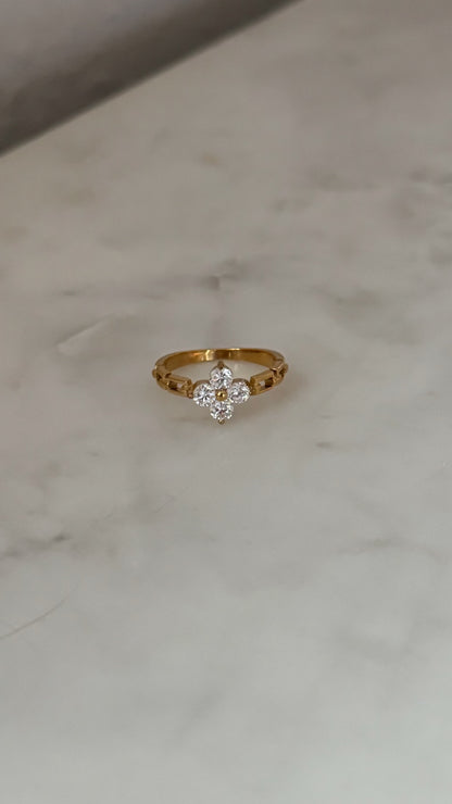 Clover Ring / 18K Gold