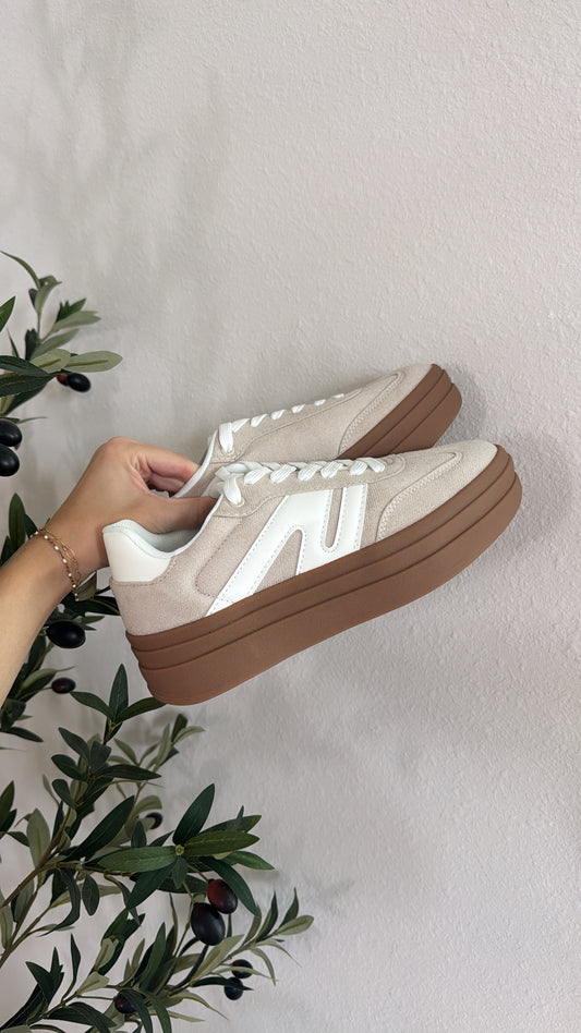 Platform Sneakers / Beige
