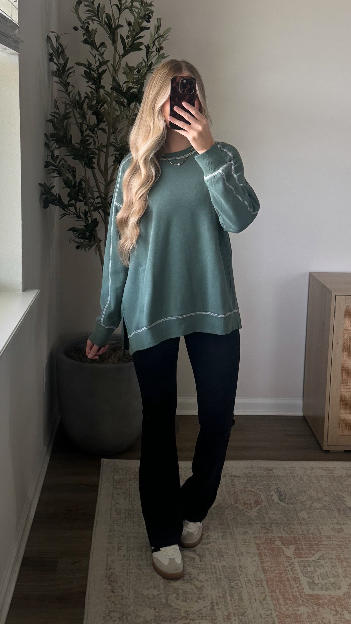 Contrast Stitched Pullover / Light Sage